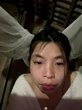 lux-su online show from January 5, 2026, 5:27 pm