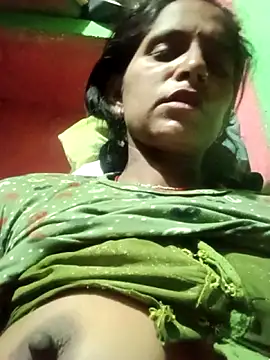 Snapshot of Maya_Big55A chatting on March 27, 2026, 10:54 pm Maya Big55A online show from March 27, 2026, 10:54 pm