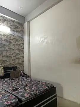 hot queen78 online show from March 26, 2026, 5:06 am