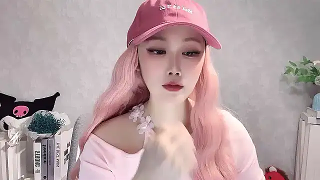 Pinkgirl520 online show from April 11, 2026, 12:31 pm