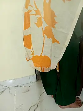 sexy shital online show from March 15, 2026, 3:02 am