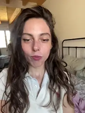YourSlutQueen online show from June 11, 2026, 10:01 am