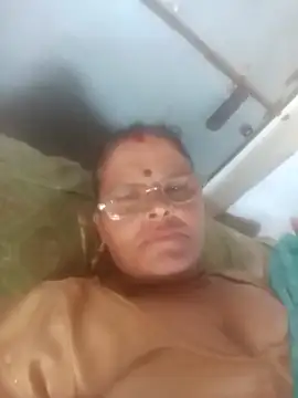 Snapshot of Pinki_rajak chatting on May 5, 2026, 6:05 am Pinki rajak online show from May 5, 2026, 6:05 am