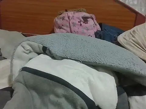 Snapshot of nkosenhle112 chatting on January 5, 2026, 5:27 pm nkosenhle112 online show from January 5, 2026, 5:27 pm