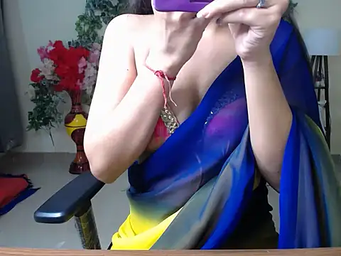 Shy nivi online show from May 23, 2026, 3:33 pm