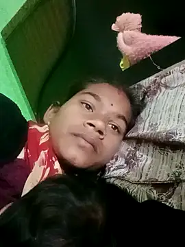 swartilodhi123 online show from February 8, 2026, 3:10 pm