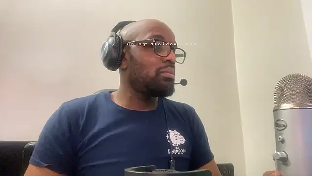 Snapshot of MrUnintentional chatting on January 15, 2026, 12:36 am MrUnintentional online show from January 15, 2026, 12:36 am