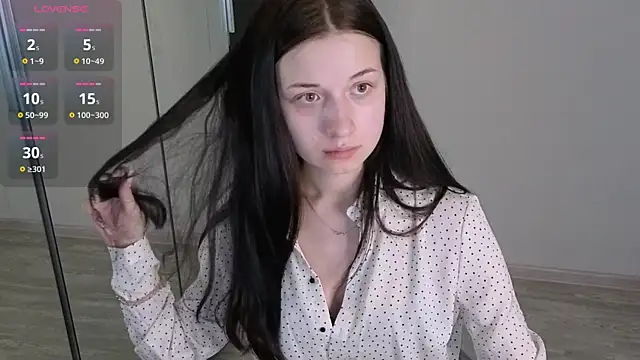 Snapshot of AlicePowells chatting on July 15, 2026, 11:06 am AlicePowells online show from July 15, 2026, 11:06 am