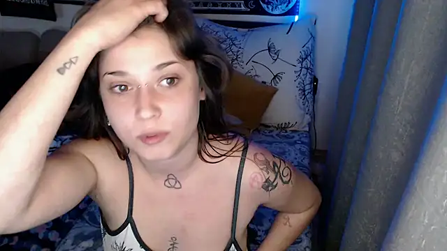 AlienforTwenty online show from May 29, 2026, 7:09 pm