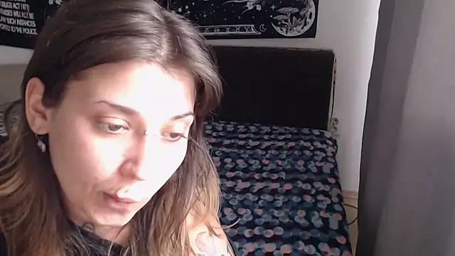 AlienforTwenty online show from July 5, 2026, 11:39 am