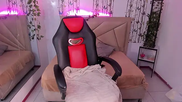 Snapshot of valeria_dark_ chatting on March 20, 2026, 7:59 pm valeria dark online show from March 20, 2026, 7:59 pm