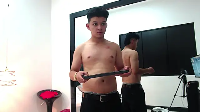 NathanBrookhs online show from January 7, 2026, 11:21 pm