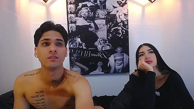 Snapshot of MarvinandtheBbys chatting on January 11, 2026, 4:36 pm MarvinandtheBbys online show from January 11, 2026, 4:36 pm