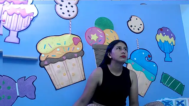 Snapshot of NOVAHOT98 chatting on December 19, 2025, 7:38 pm NOVAHOT98 online show from December 19, 2025, 7:38 pm