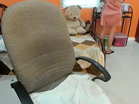 cocktits69 online show from May 19, 2026, 3:57 am