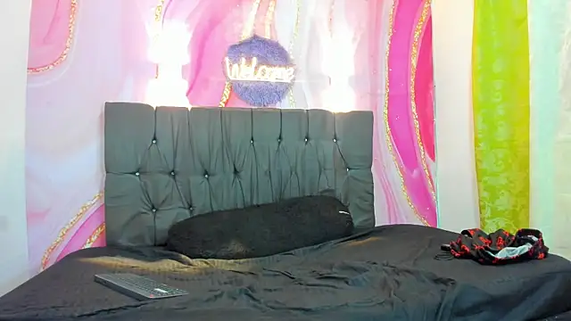 Snapshot of Straight_Guy22 chatting on January 13, 2026, 4:49 am Straight Guy22 online show from January 13, 2026, 4:49 am