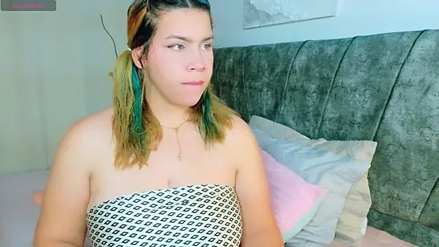 Snapshot of NanyMatrioska chatting on January 12, 2026, 6:58 pm NanyMatrioska online show from January 12, 2026, 6:58 pm