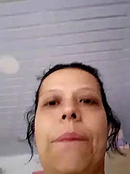 LunaaMorelli2 online show from January 6, 2026, 12:42 pm