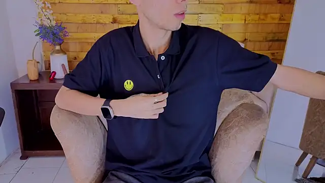 prettyboyy 13 online show from January 7, 2026, 7:41 pm