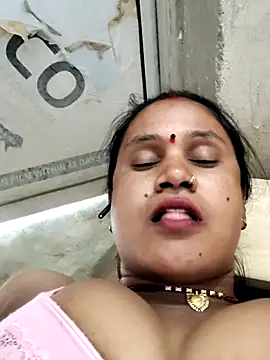 Akanksha soni online show from February 16, 2026, 11:42 am