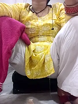 Barbie-Doll7 online show from February 12, 2026, 5:34 pm