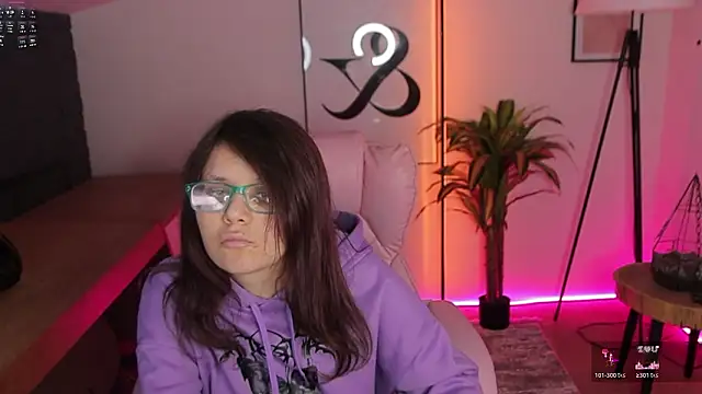 Snapshot of Ariell_Mini chatting on February 26, 2026, 7:14 pm Ariell Mini online show from February 26, 2026, 7:14 pm