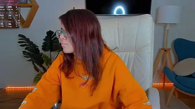 Snapshot of Ariell_Mini chatting on January 17, 2026, 12:31 pm Ariell Mini online show from January 17, 2026, 12:31 pm