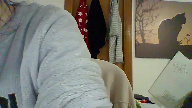 Lunamaya7 online show from January 10, 2026, 2:29 am