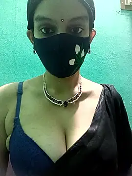 Snapshot of Radhi_Radhu chatting on January 14, 2026, 9:02 am Radhi Radhu online show from January 14, 2026, 9:02 am