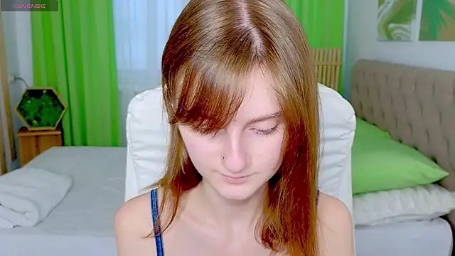 Snapshot of Miss_Alisa_ chatting on February 12, 2026, 12:05 pm Miss Alisa online show from February 12, 2026, 12:05 pm