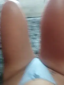 Snapshot of layanehot chatting on December 18, 2025, 9:25 am layanehot online show from December 18, 2025, 9:25 am