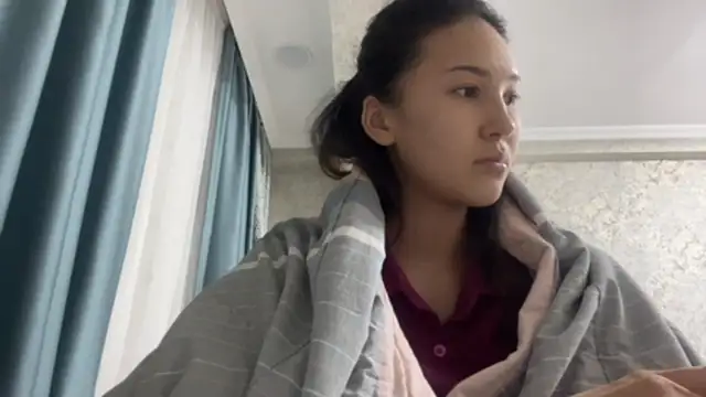 AyaWink online show from January 8, 2026, 4:13 pm