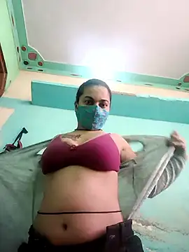 anzel33 online show from January 12, 2026, 10:22 am