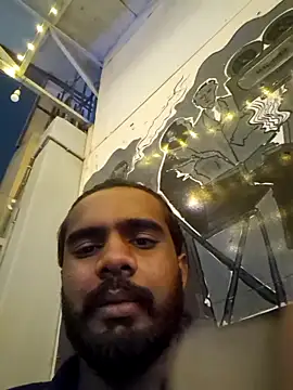 suhxil79 online show from June 12, 2026, 3:10 pm