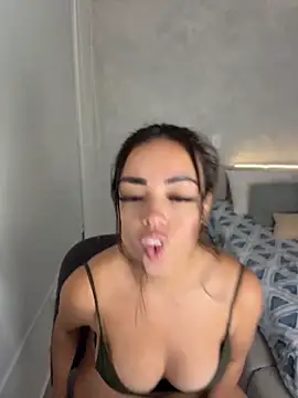 Snapshot of SamVega chatting on June 6, 2026, 2:50 am SamVega online show from June 6, 2026, 2:50 am