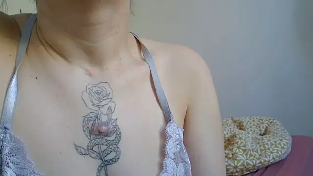 anngelle online show from April 23, 2026, 7:04 am