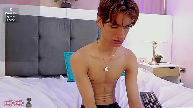 Will Turneer online show from December 14, 2025, 8:31 am