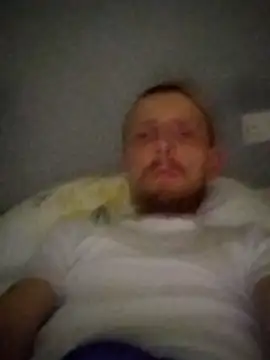 CrookedBunk3527 online show from December 22, 2025, 9:48 pm