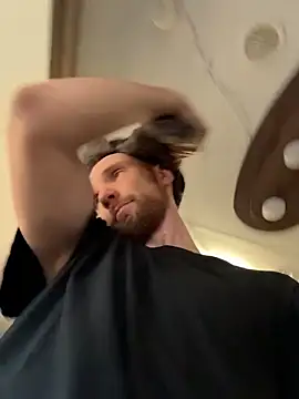 SparkledExtern online show from February 21, 2026, 8:44 pm