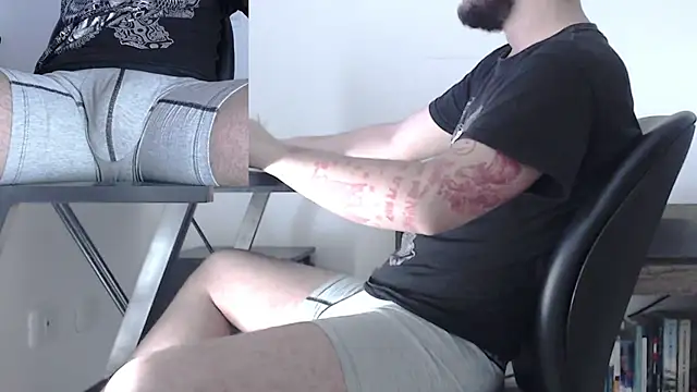 Snapshot of mateoconde00 chatting on February 21, 2026, 1:18 am mateoconde00 online show from February 21, 2026, 1:18 am