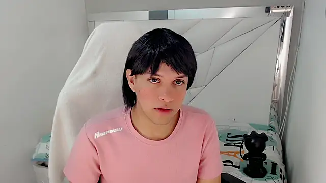 Luky twink online show from January 5, 2026, 6:22 pm