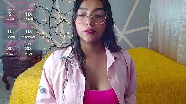 Snapshot of valkydoll2 chatting on January 8, 2026, 11:38 am valkydoll2 online show from January 8, 2026, 11:38 am