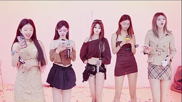 Luckygirls-339 online show from March 8, 2026, 2:04 am