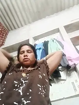 Snapshot of Shreya_pandit chatting on May 20, 2026, 12:07 am Shreya pandit online show from May 20, 2026, 12:07 am