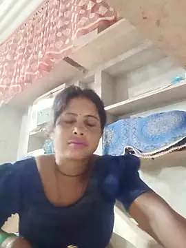 Snapshot of Shreya_pandit chatting on May 23, 2026, 11:04 pm Shreya pandit online show from May 23, 2026, 11:04 pm