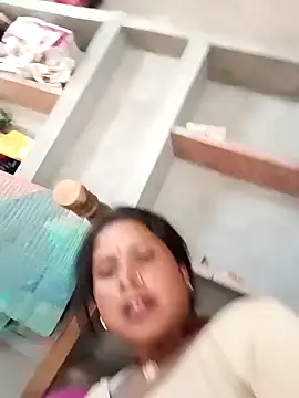 Snapshot of Shreya_pandit chatting on May 9, 2026, 11:46 am Shreya pandit online show from May 9, 2026, 11:46 am