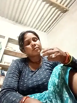 Snapshot of Shreya_pandit chatting on April 25, 2026, 6:16 pm Shreya pandit online show from April 25, 2026, 6:16 pm