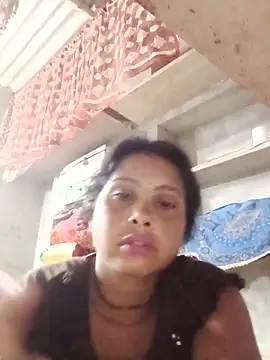 Snapshot of Shreya_pandit chatting on May 24, 2026, 11:37 pm Shreya pandit online show from May 24, 2026, 11:37 pm
