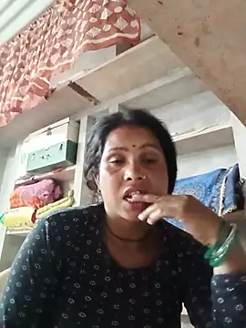 Snapshot of Shreya_pandit chatting on May 26, 2026, 12:58 pm Shreya pandit online show from May 26, 2026, 12:58 pm