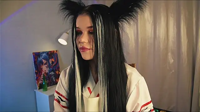 Snapshot of PinkSharky chatting on December 19, 2025, 4:20 pm PinkSharky online show from December 19, 2025, 4:20 pm